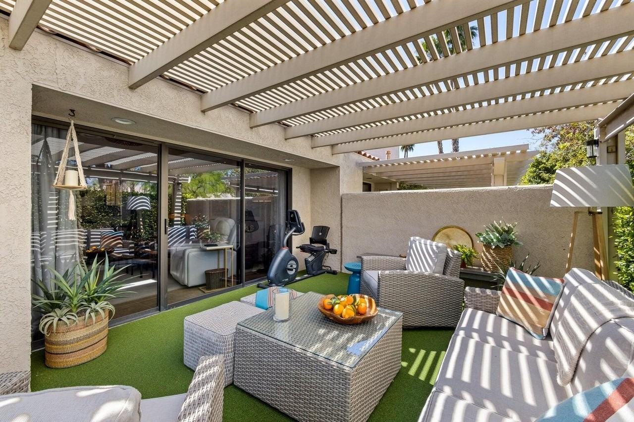 303 Forest Hills Dr - Photo 4 of 50