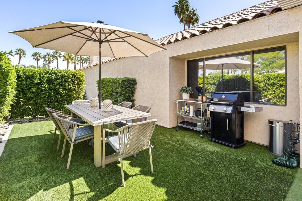 303 Forest Hills Dr - Photo 5 of 50