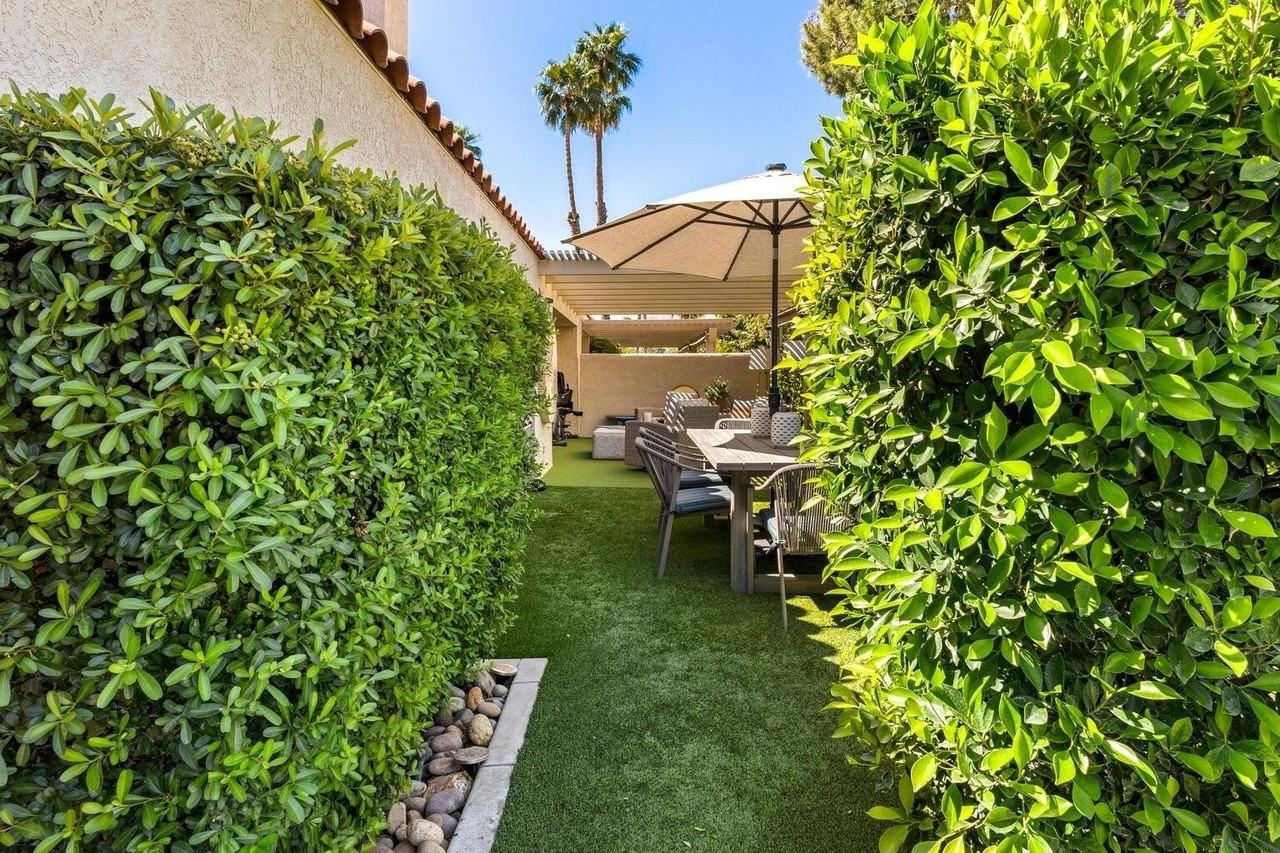 303 Forest Hills Dr - Photo 7 of 50