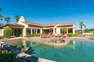 featured image of 136 Royal Saint Georges Way