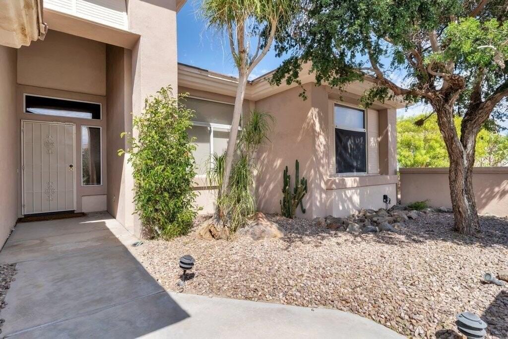 39357 Mirage Circle - Photo 3 of 32