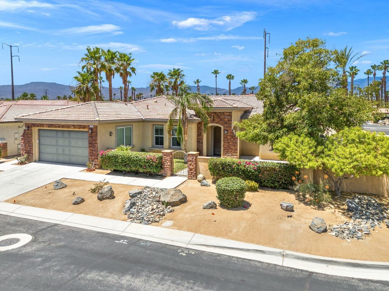 145 Bellini Way - Photo 4 of 50