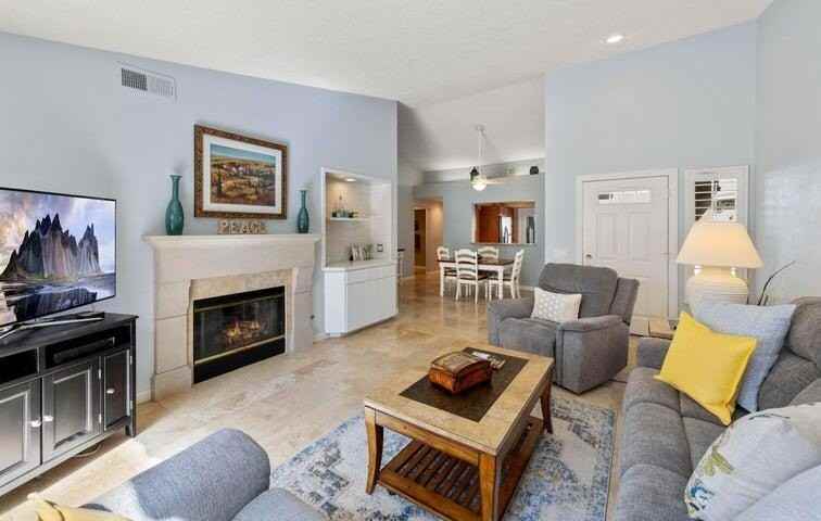 199 Desert Falls Dr E - Photo 4 of 27