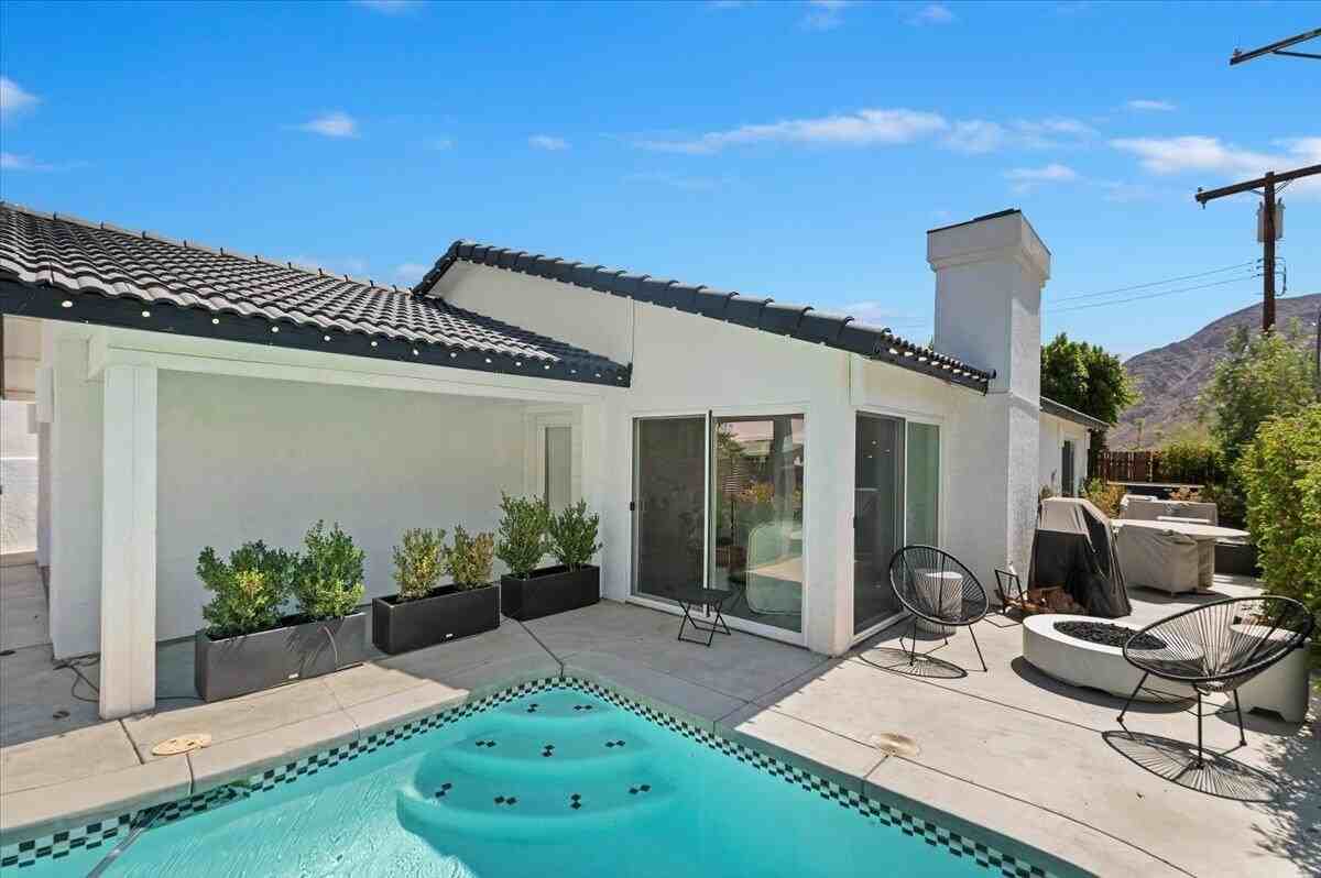 54990 Avenida Madero - Photo 6 of 27