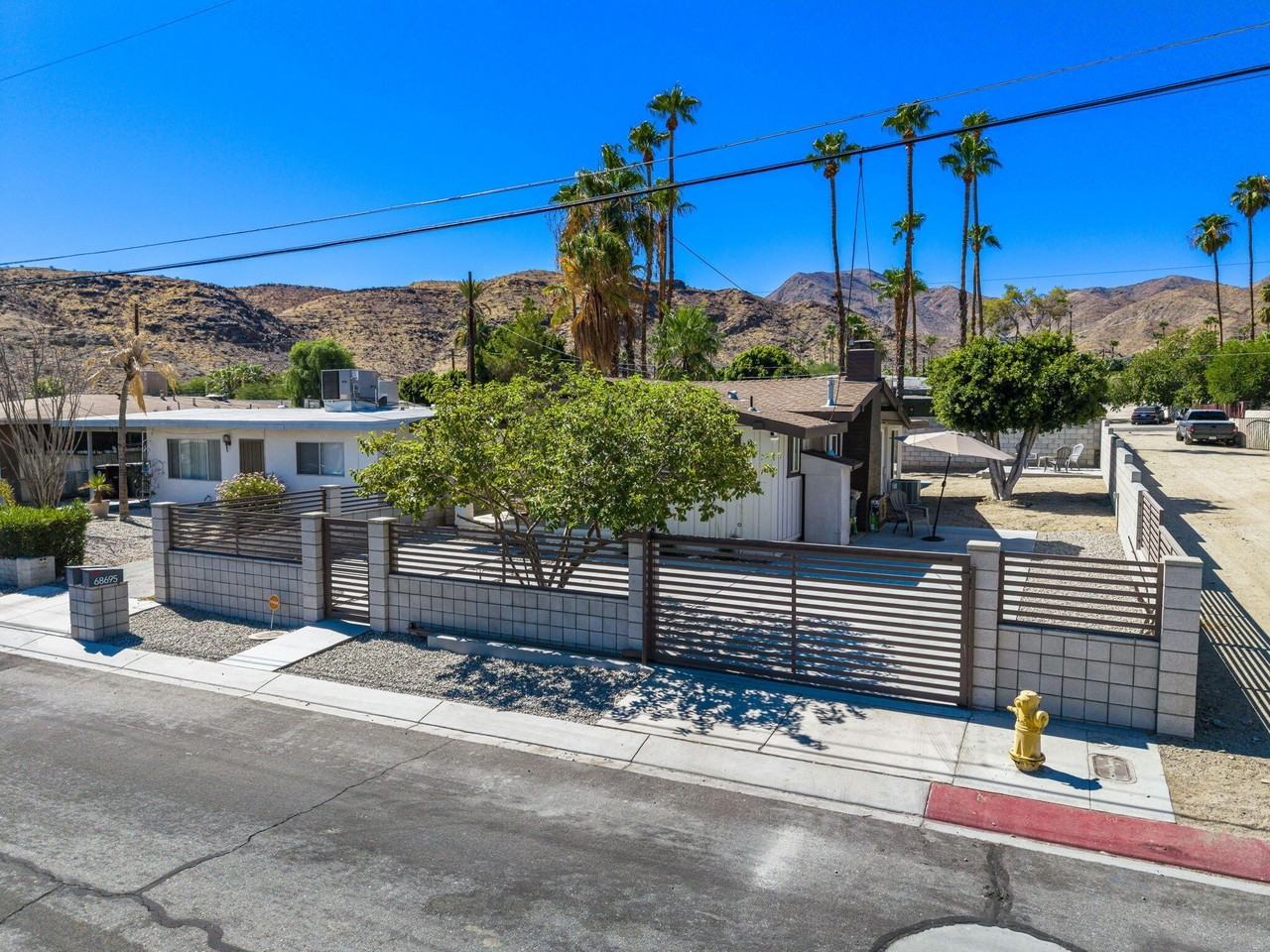 68695 F Street - Photo 3 of 24