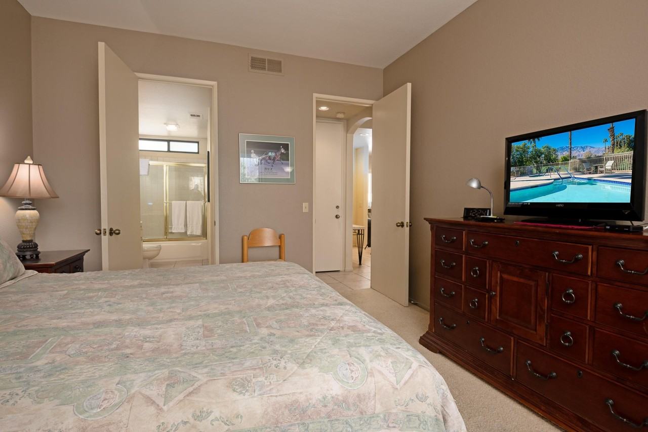 28477 Taos Ct - Photo 7 of 16