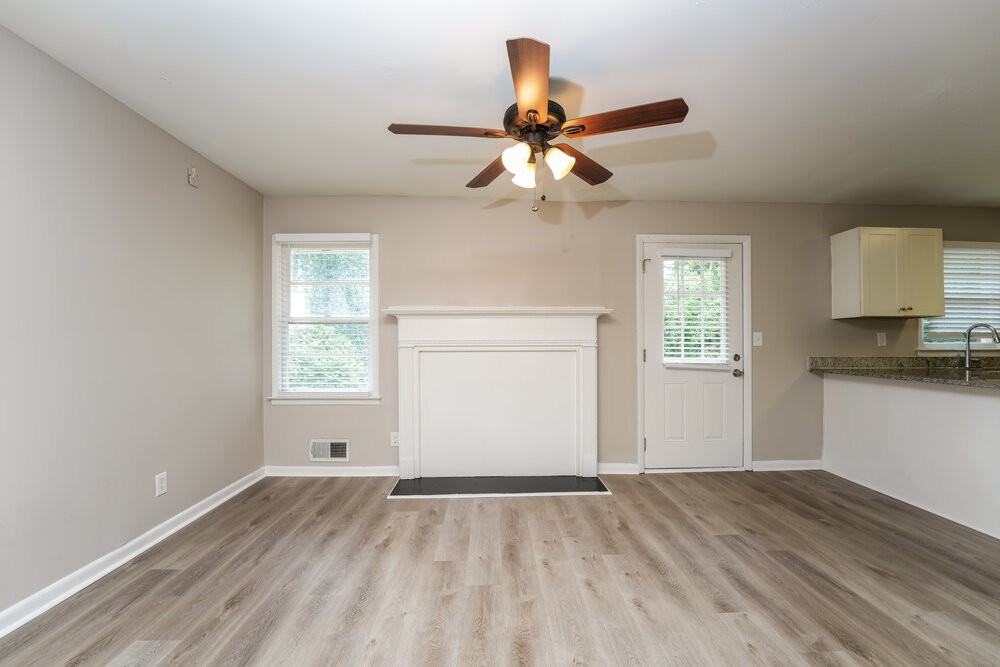 1228 Weston Dr - Photo 6 of 17