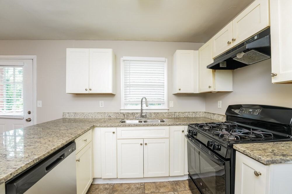 1228 Weston Dr - Photo 7 of 17