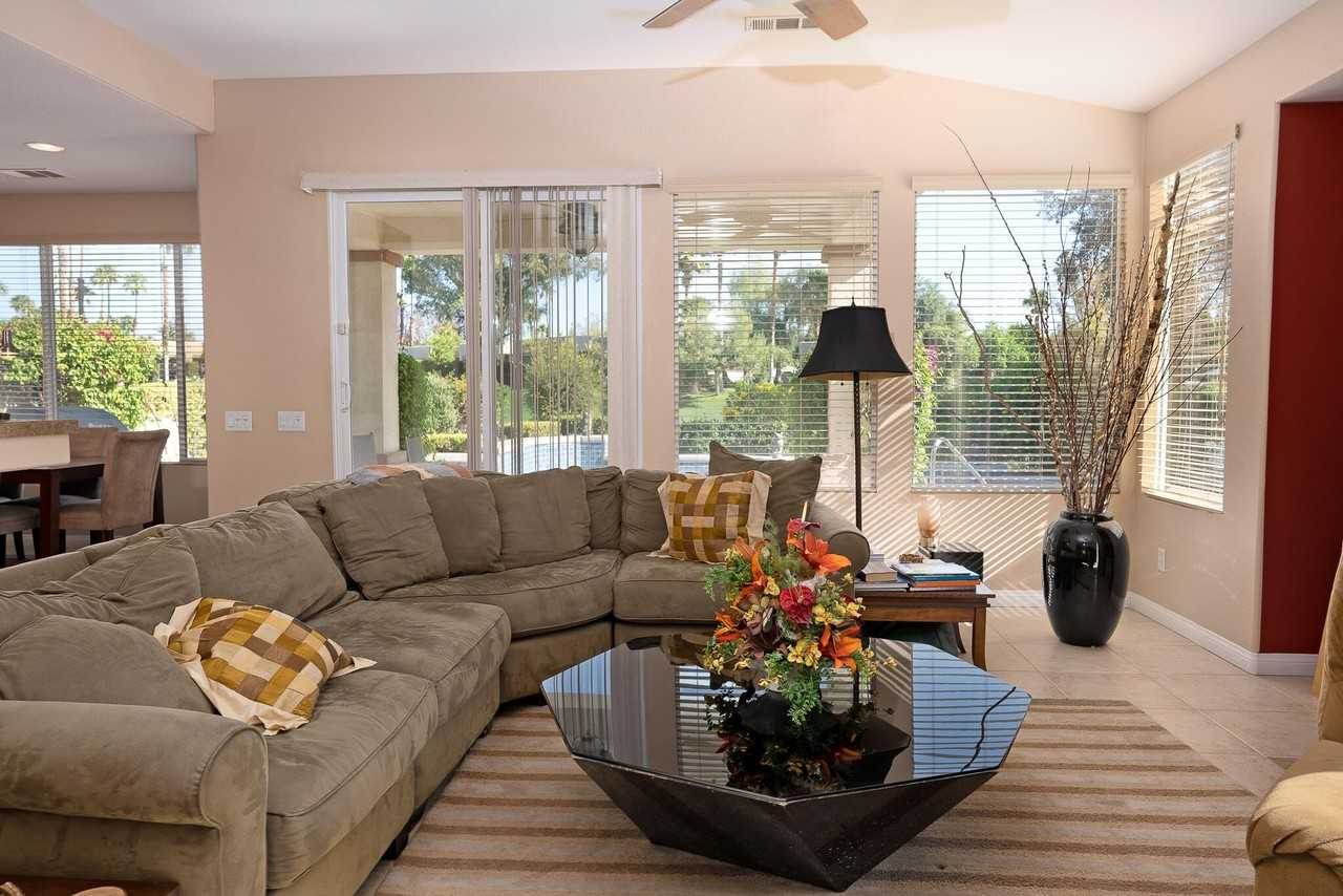 67646 S Natoma Dr - Photo 5 of 25