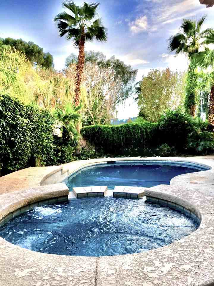 45540 Desert Fox Drive - Photo 3 of 45