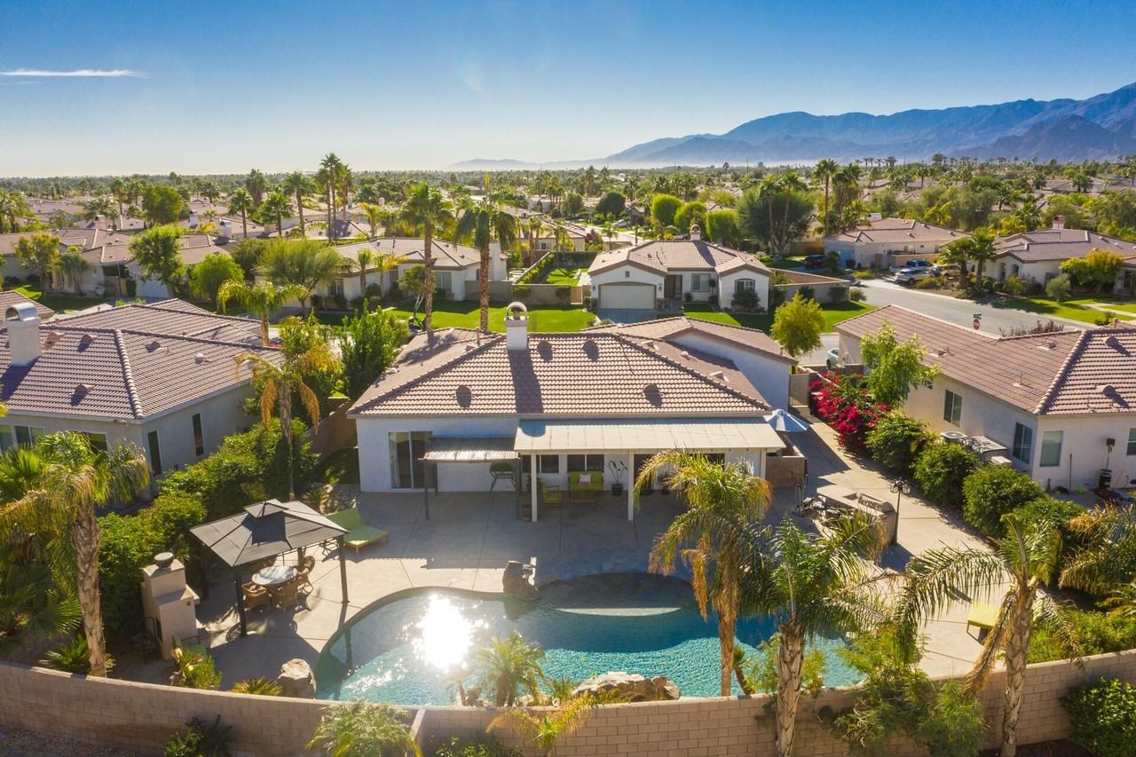 79704 Castille Dr - Photo 6 of 48