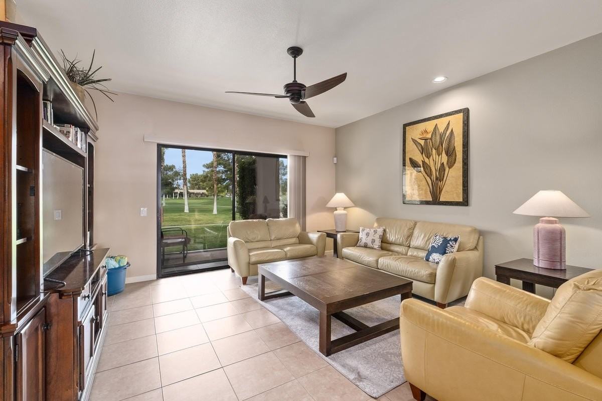 28827 Isleta Ct - Photo 7 of 39