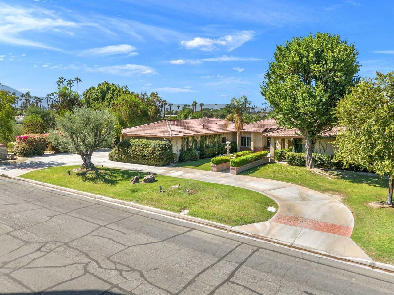 72056 Palm Haven Dr - Photo 6 of 50