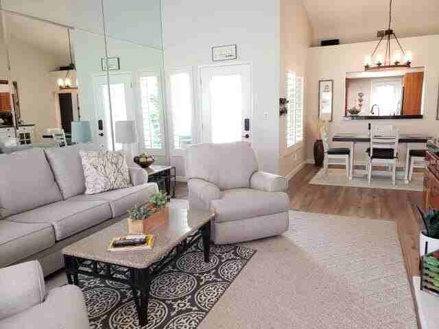 190 Desert Falls Cir - Photo 2 of 25