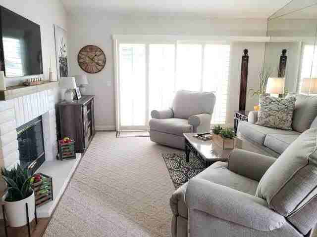 190 Desert Falls Cir - Photo 3 of 25