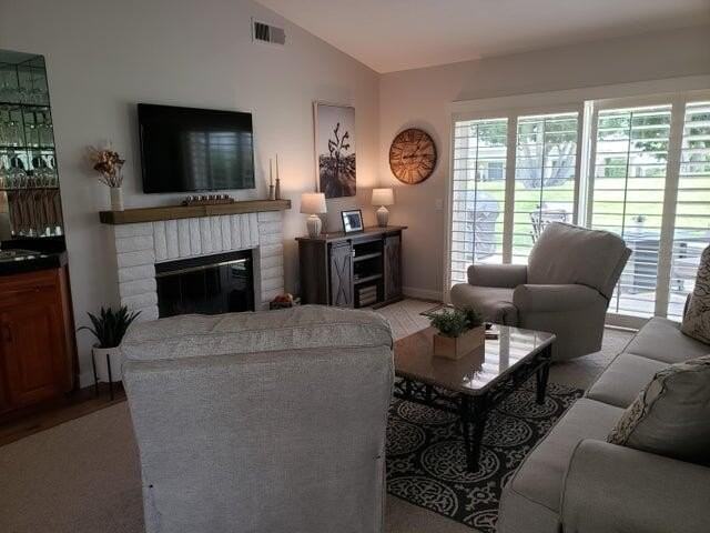 190 Desert Falls Cir - Photo 4 of 25