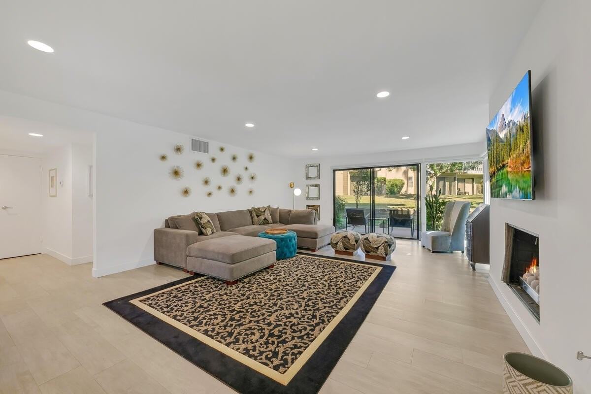 46644 Arapahoe #A - Photo 6 of 29