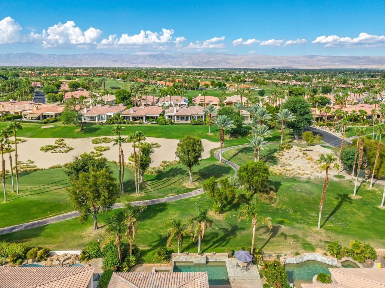 80670 Spanish - Photo 3 of 38