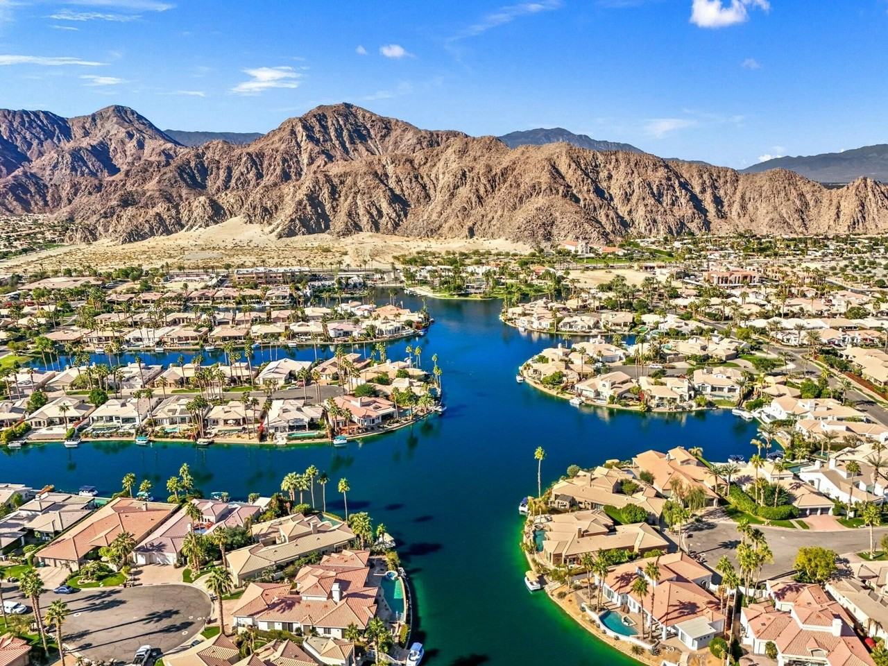 47355 Via Ravenna - Photo 2 of 50