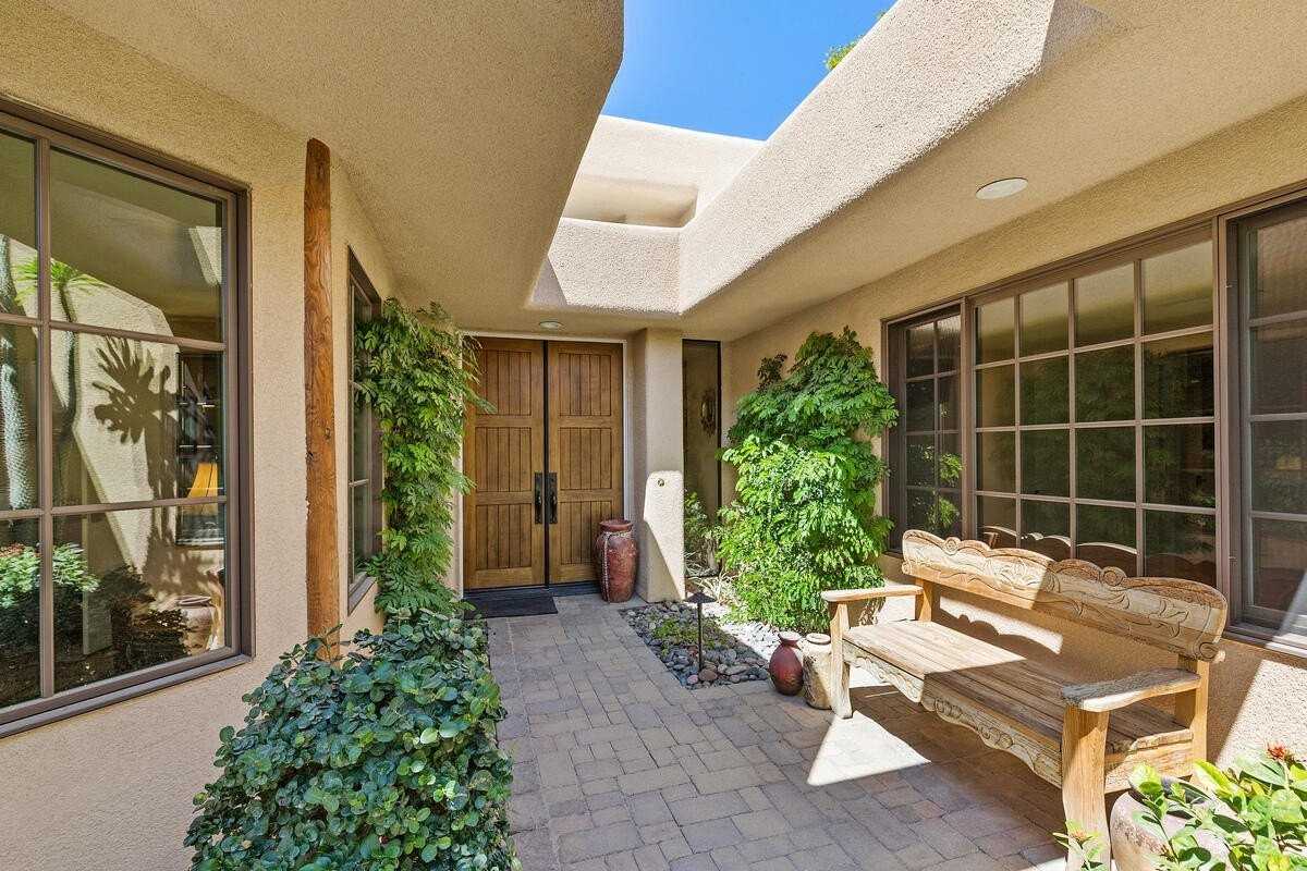 76900 Avenida Fernando - Photo 4 of 25