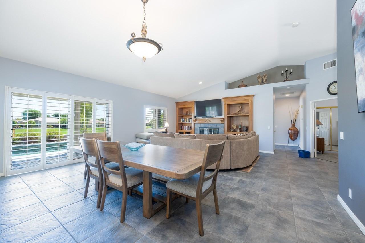 45140 Coeur D'alene Drive - Photo 5 of 39