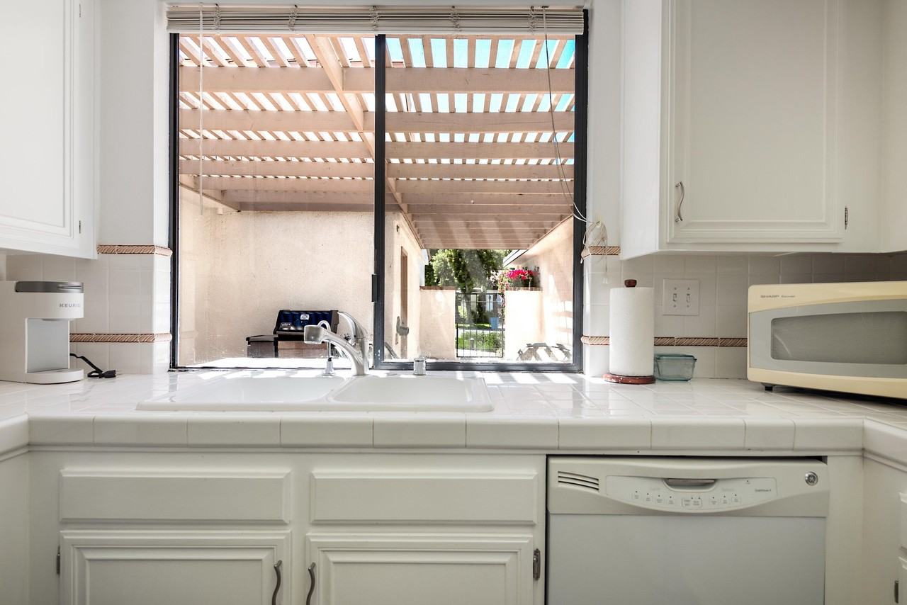 28 Calle Encinitas - Photo 3 of 20