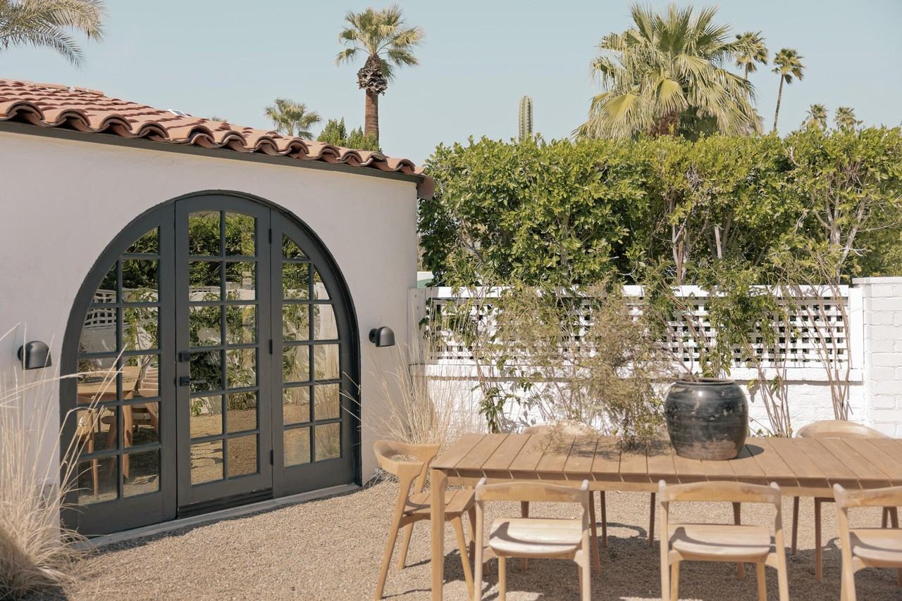 276 East Granvia Valmonte - Photo 7 of 50