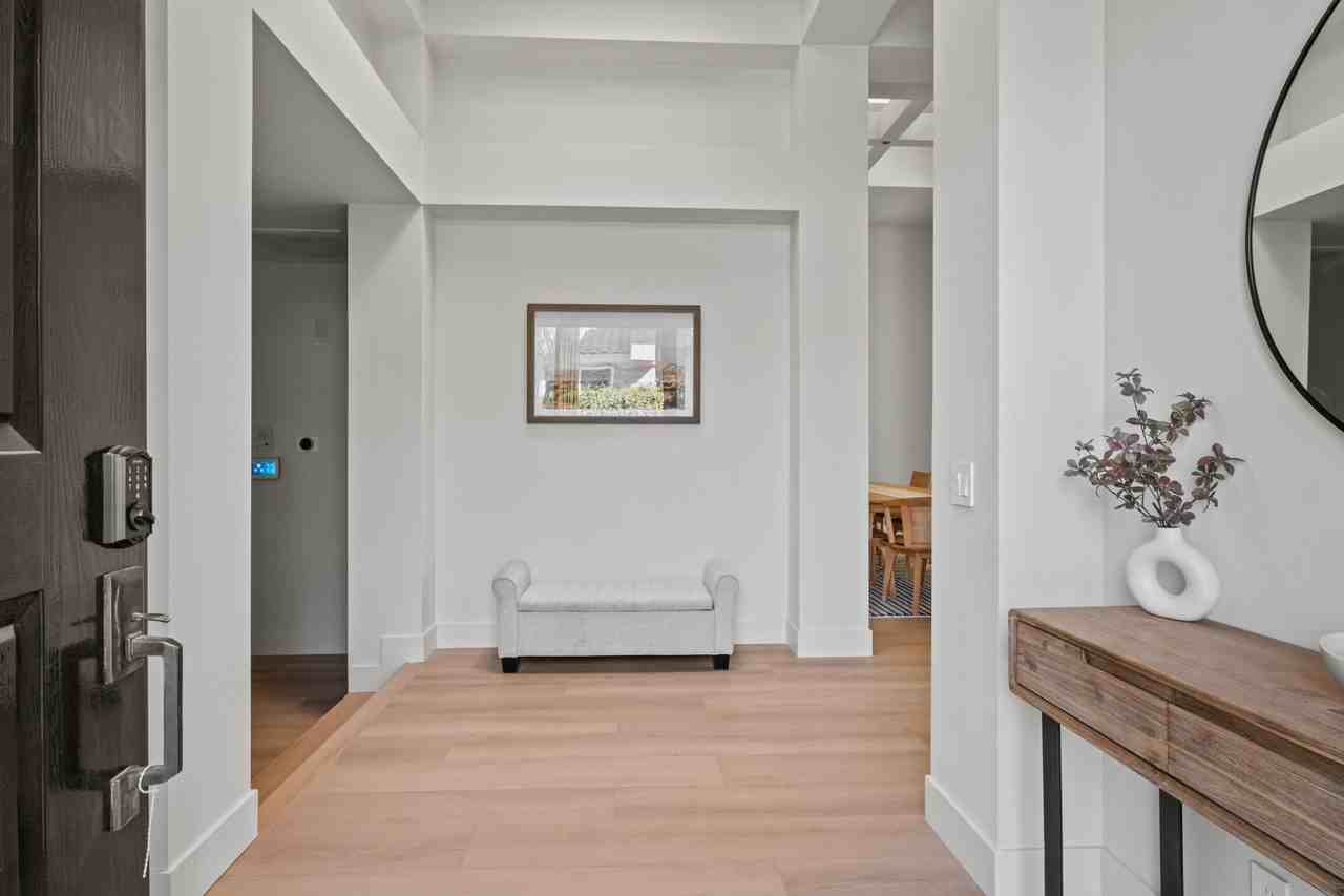 781 Box Canyon Trail - Photo 3 of 31