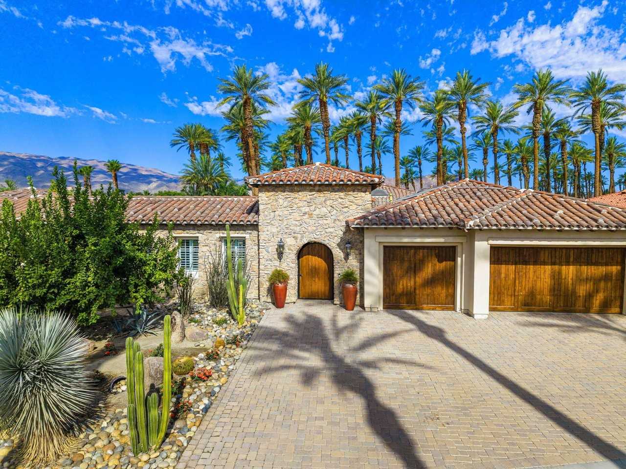 56985 Village Dr - Photo 6 of 50