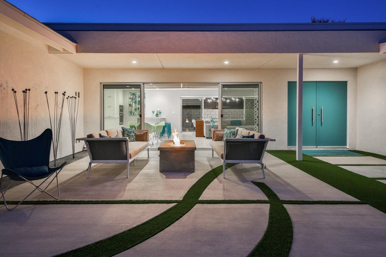 47956 Silver Spur Trail - Photo 2 of 50