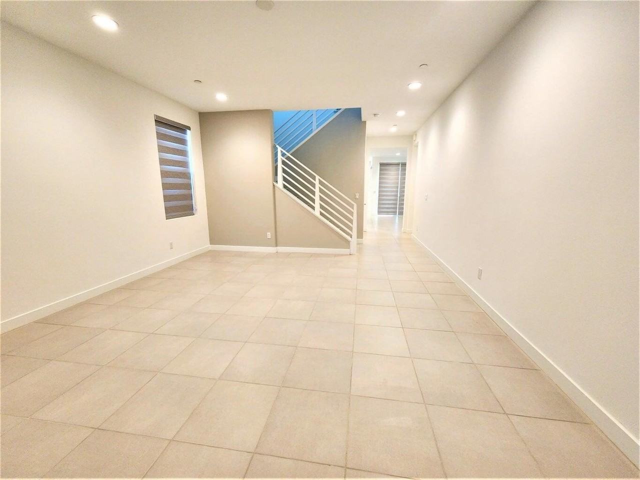 35770 Mccarthy St - Photo 2 of 34