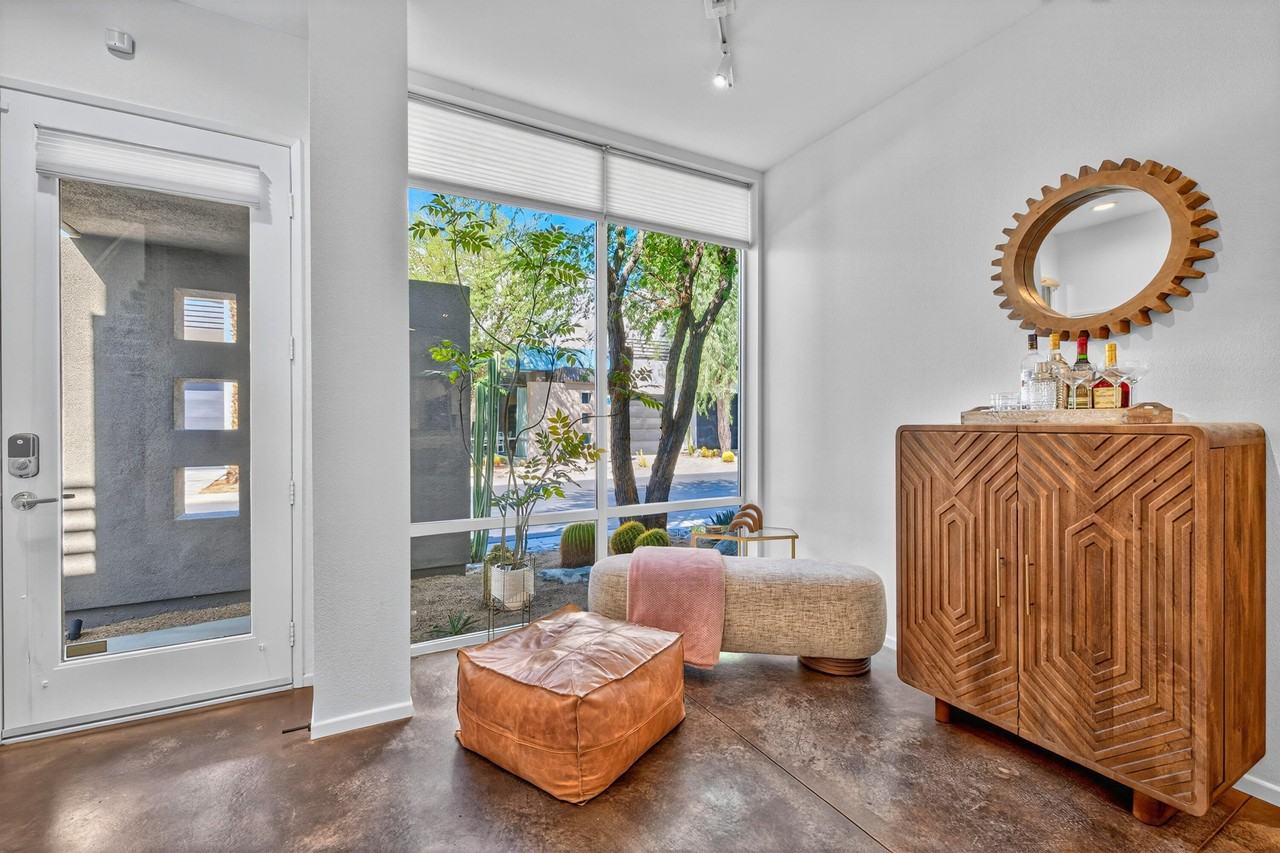 3552 Melody Ln - Photo 2 of 39