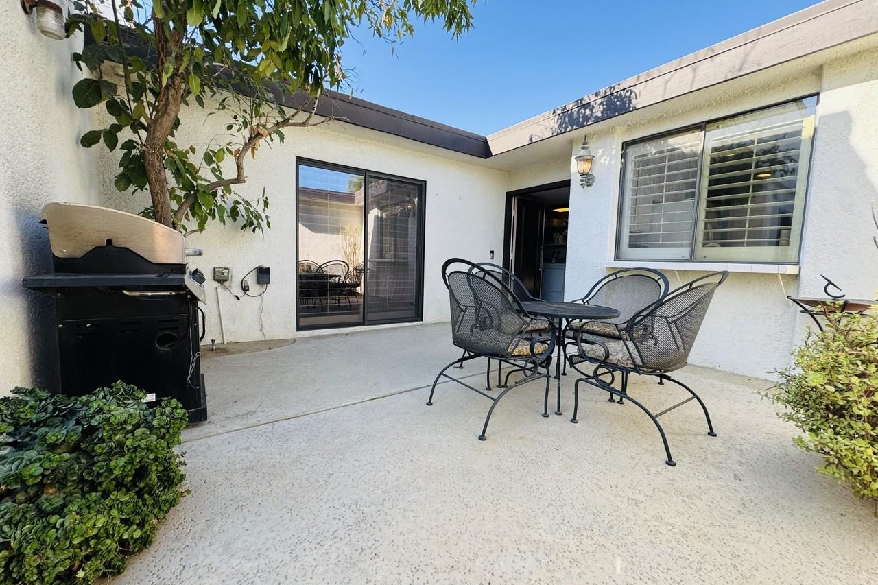 23 Don Quixote Drive - Photo 3 of 22