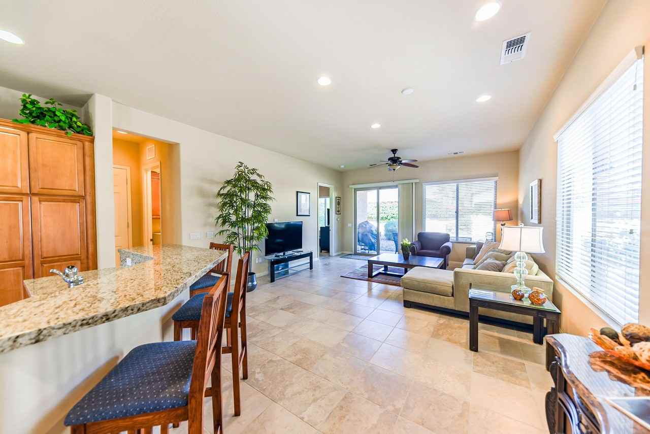 81654 Avenida Alturas - Photo 3 of 24