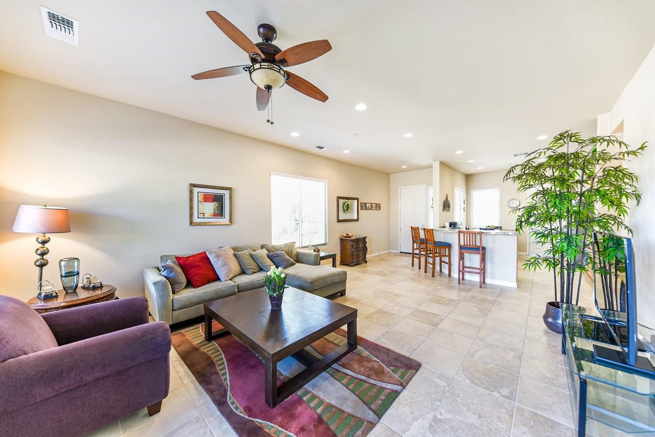 81654 Avenida Alturas - Photo 4 of 24