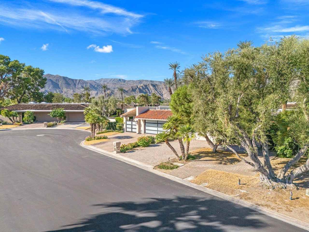 10 Whittier Ct - Photo 7 of 50