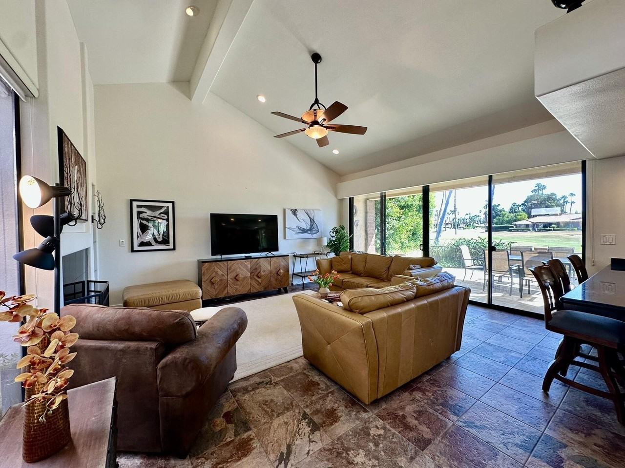 222 Serena Dr - Photo 7 of 21