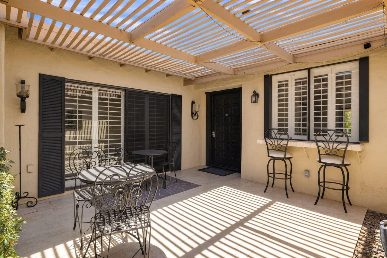 337 Villena Way - Photo 2 of 41