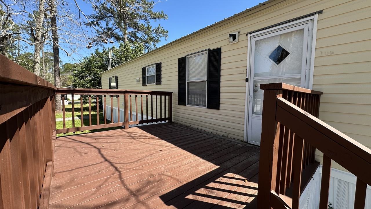 9359 103rd Street - Photo 3 of 20