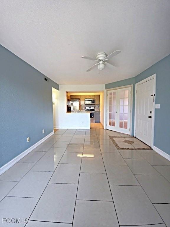 2885 Winkler Ave Apt 620 #620 - Photo 3 of 17