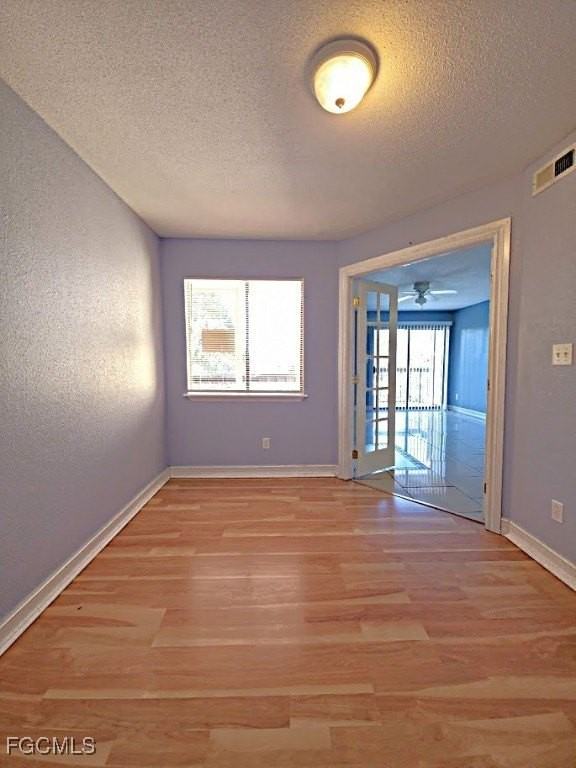 2885 Winkler Ave Apt 620 #620 - Photo 5 of 17