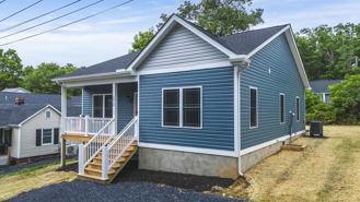 1015 Frye St - Photo 1 of 1