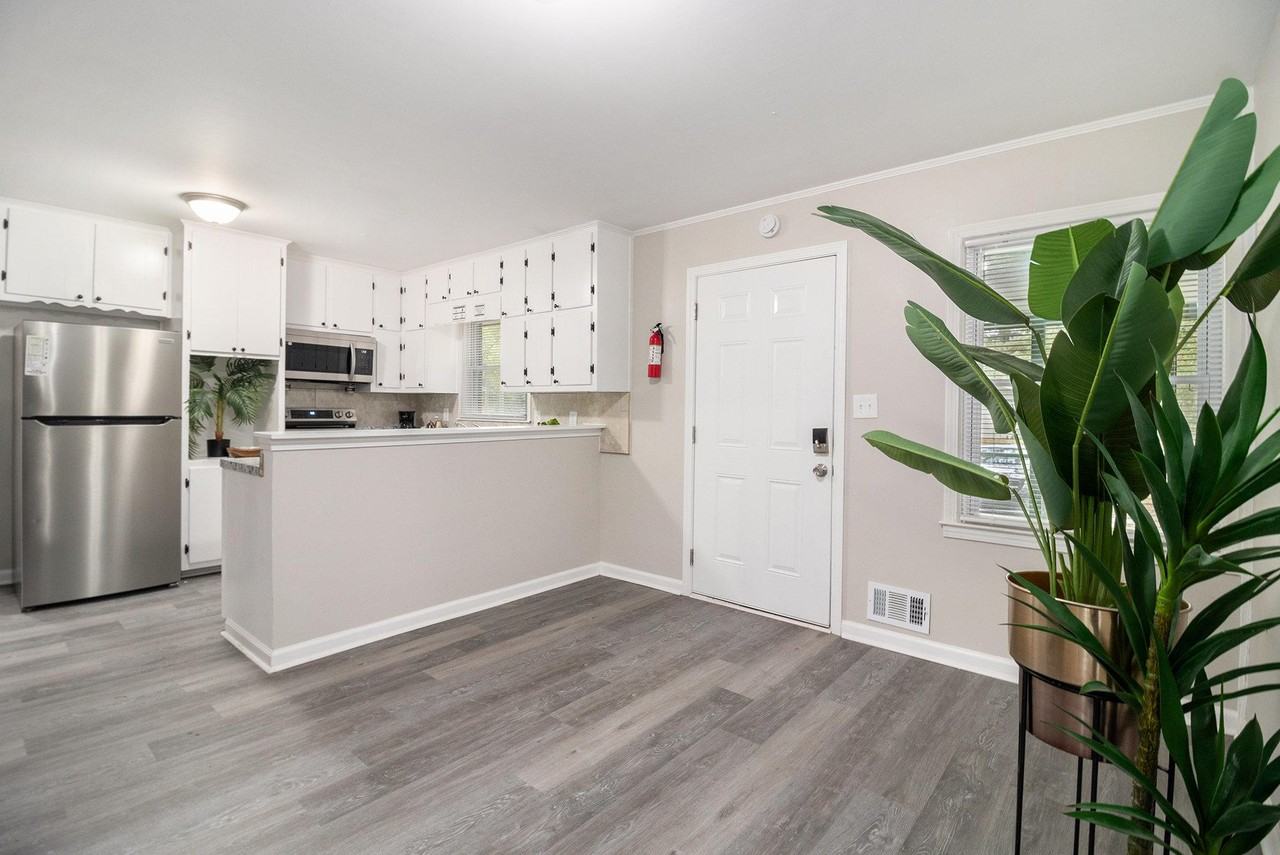 East Fayetteville Road - Photo 2 of 10