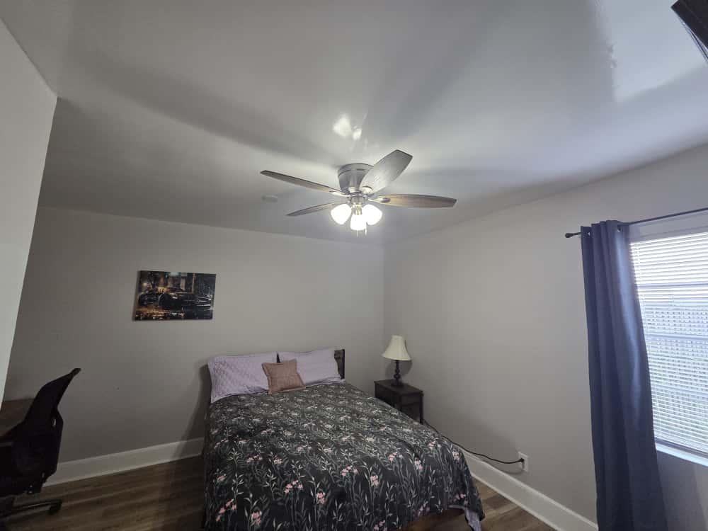 W 12th St - Photo 2 of 21