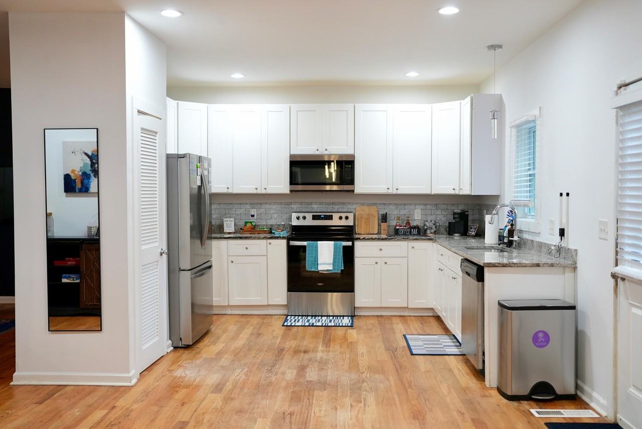 Westchester Blvd Nw - Photo 3 of 6