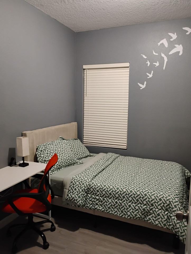 Florida Ave - Photo 4 of 5