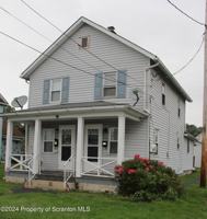 featured image of 206 Jackson St