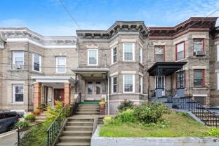 120 Beach St #1 - Photo 1 of 1