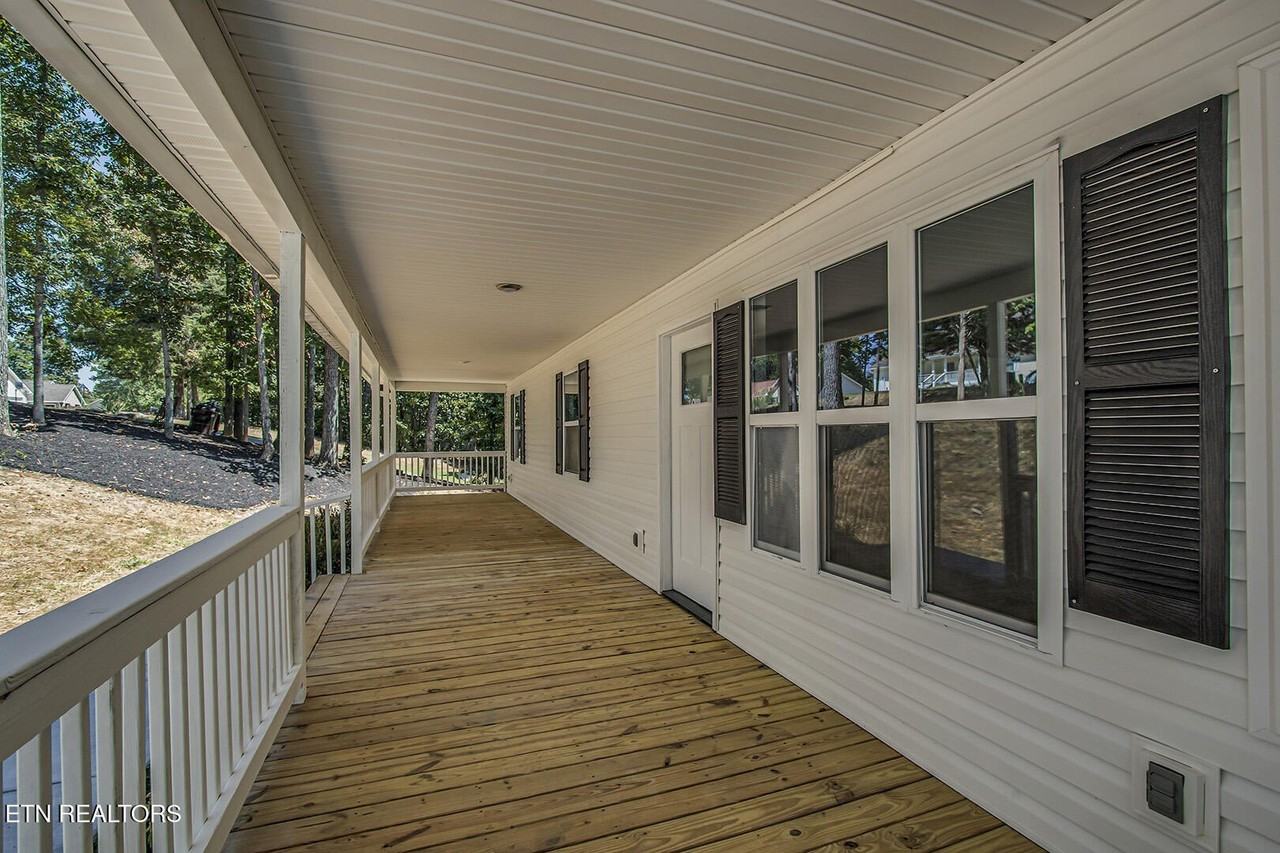 1774 1774 Bird Rd unit: Lease - Photo 3 of 30