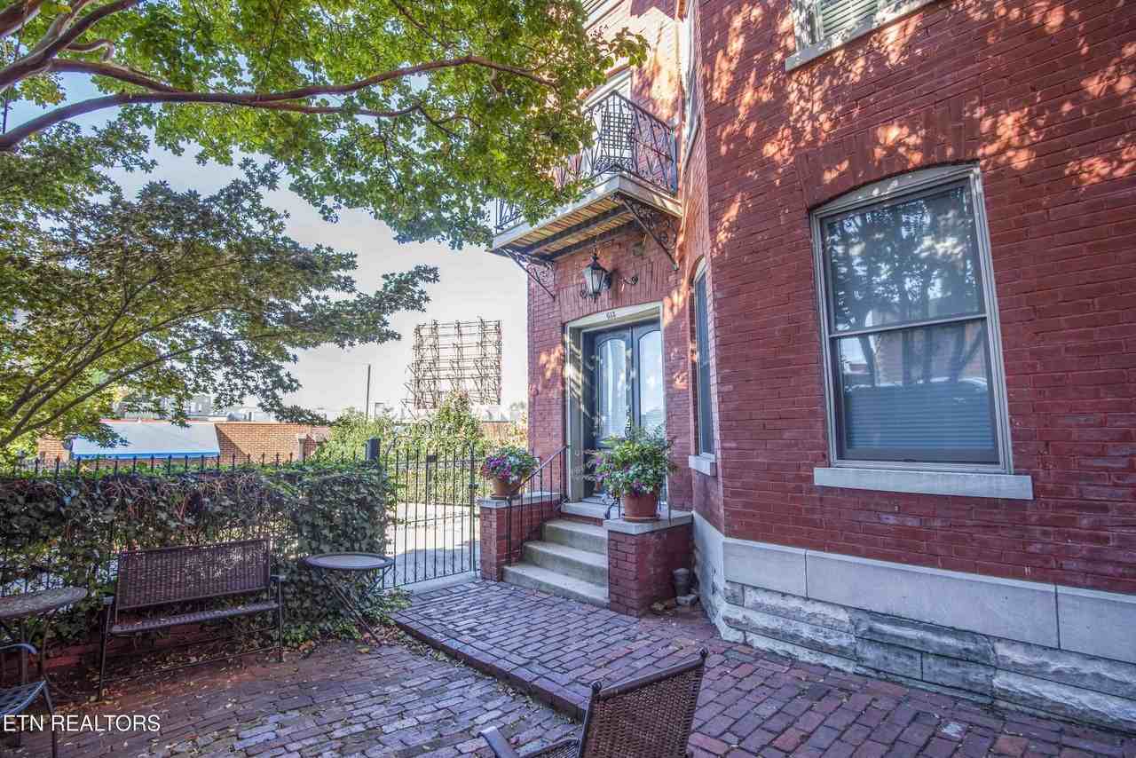 613 Union Ave - Photo 7 of 41